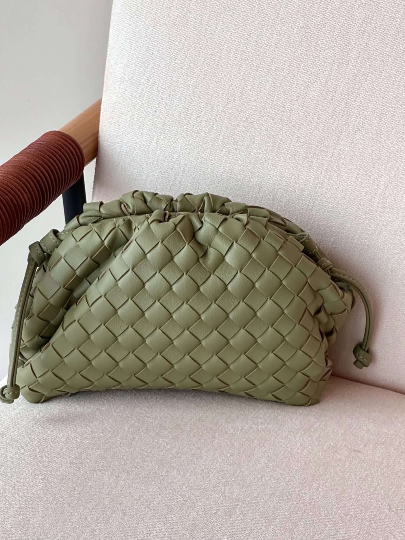 Heleina – Elegantní prošívaná kabelka