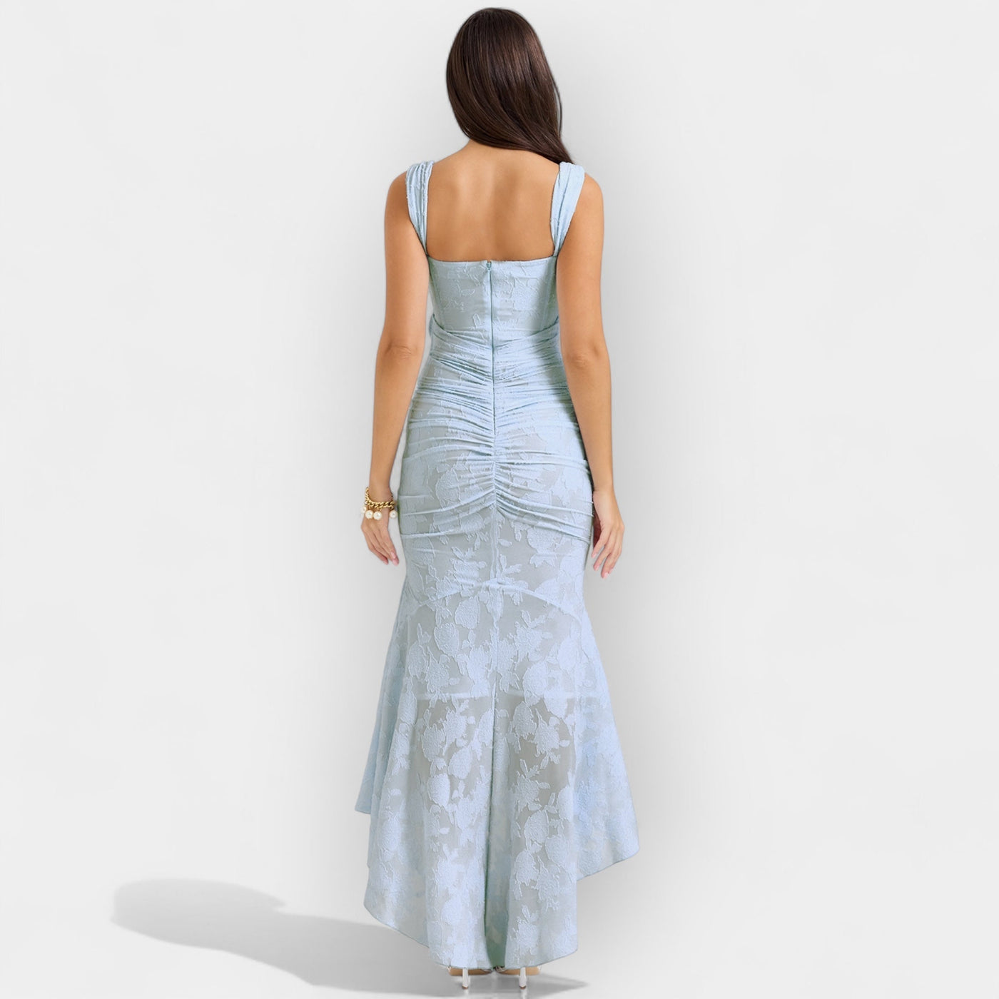 Tamáo – Dlouhé krajkové šaty